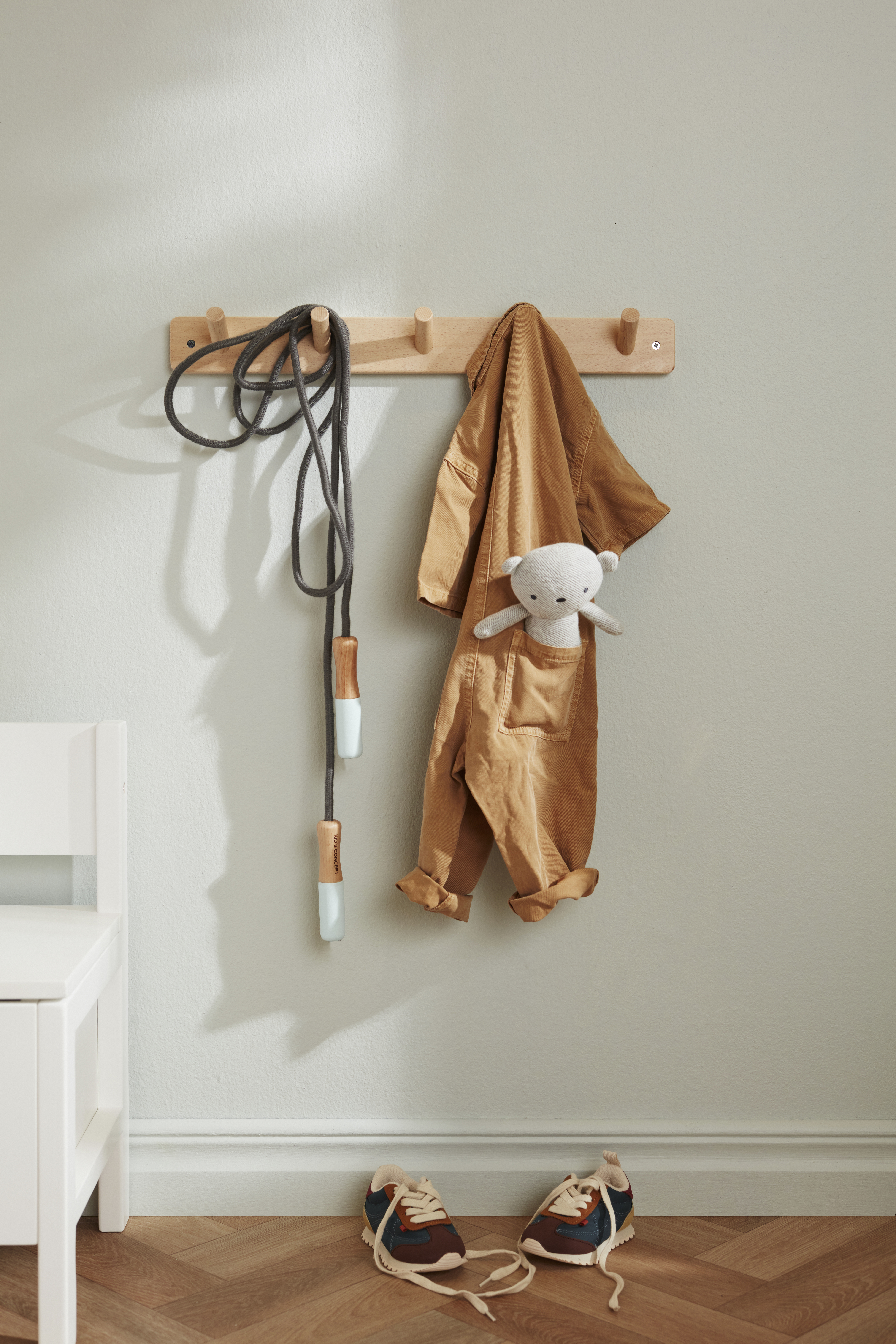 1000787 Skipping rope turquoise KIDS HUB 1000627 Hook board SAGA E_1 SS23