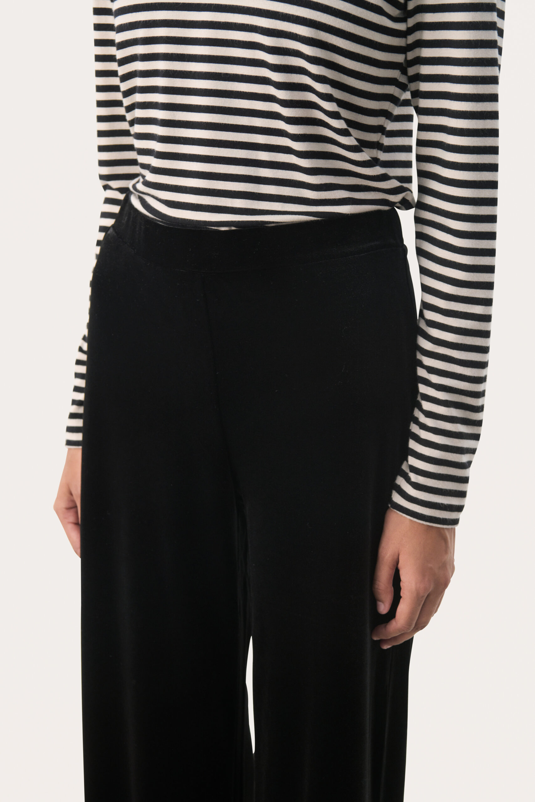 miixi-Byxor-Part-Two-MX-0014263-4