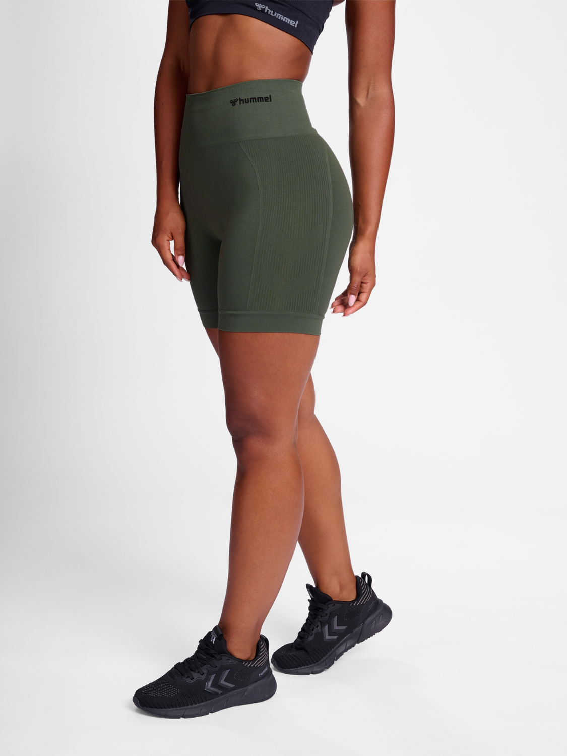 miixi-Shorts-Hummel-MX-0013746-8