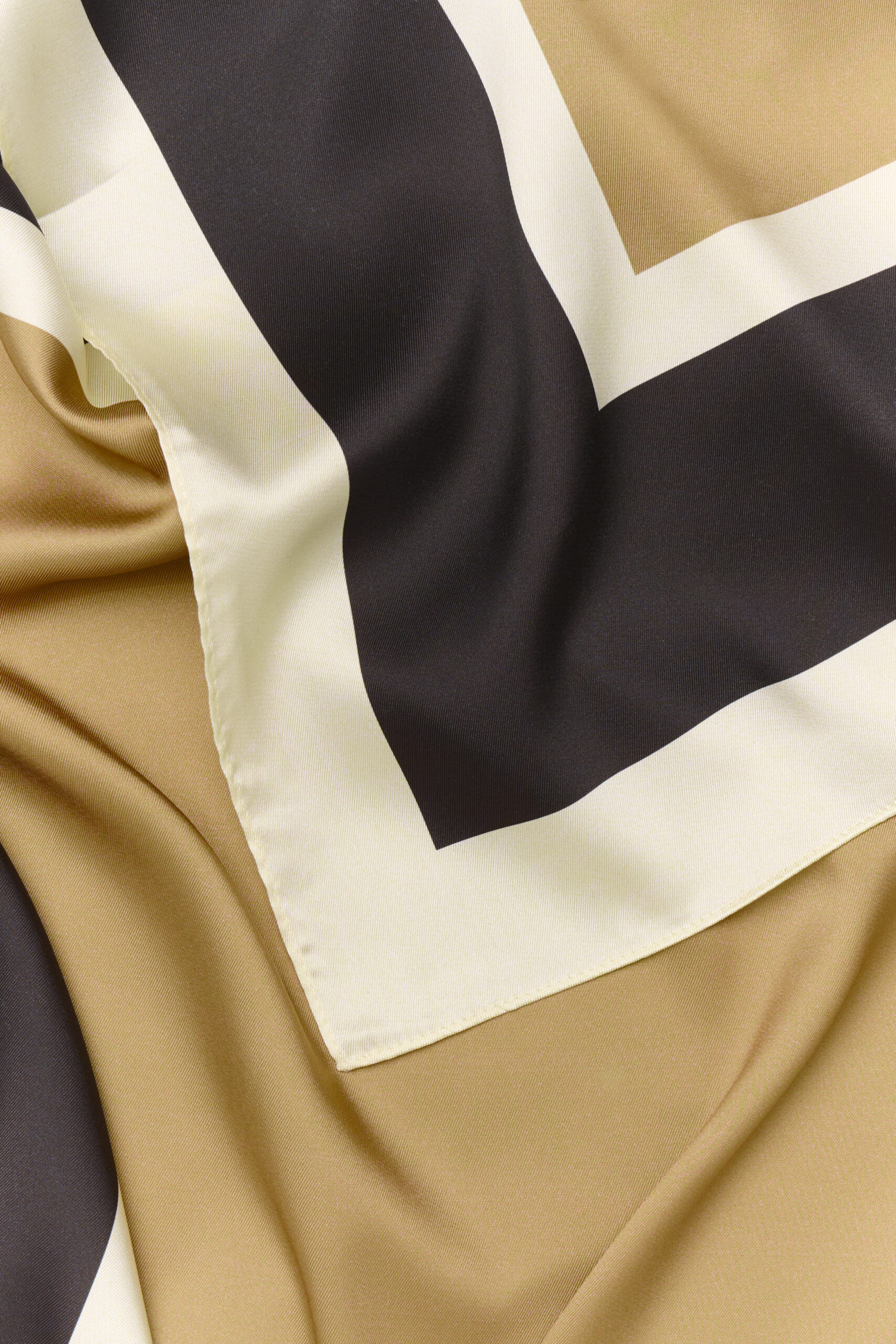miixi-Scarf-Part-Two-MX-0016717-4